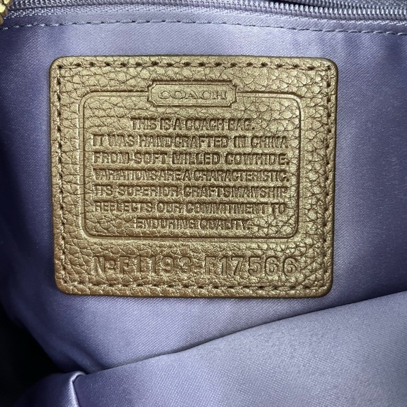 Coach Bag in Bronze Leather - Picture 5 of 9